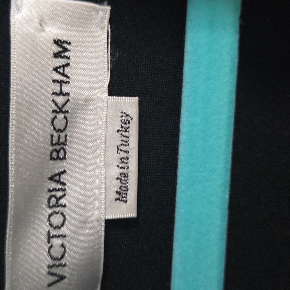 Victoria Beckham Black Pointed Collar Polo Shirt - Picture 2 of 14